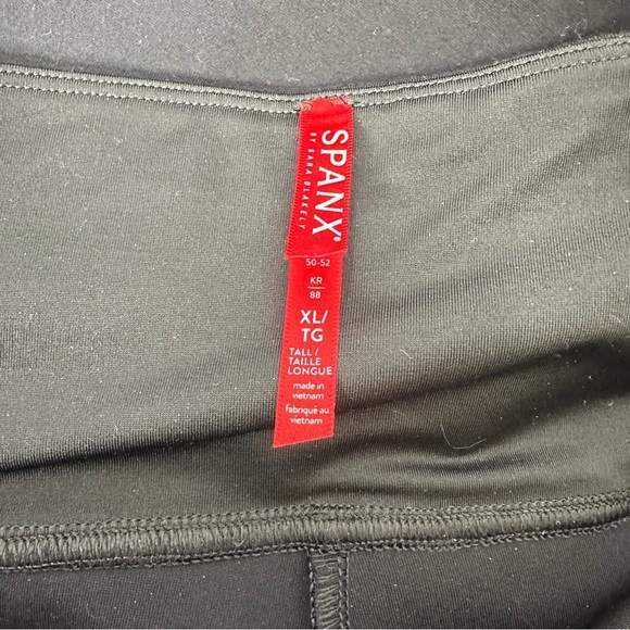 Spanx Black Leggings Size XL - Picture 2 of 4
